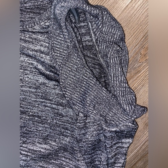 Apt 9 Open Shoulder Sweater - Picture 2 of 4